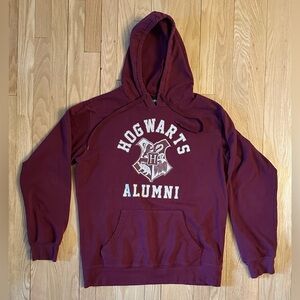 Hogwarts Alumni Men’s Pullover Hoodie Sweatshirt Burgundy, Size M
